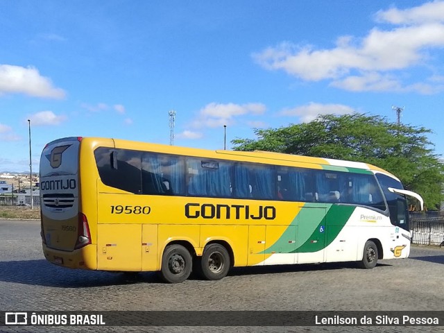 Empresa Gontijo de Transportes 19580 na cidade de Caruaru, Pernambuco, Brasil, por Lenilson da Silva Pessoa. Número da foto: #13242819.