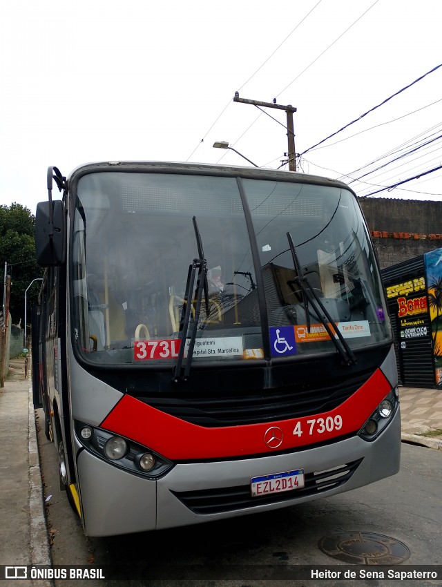 Pêssego Transportes 4 7309 na cidade de São Paulo, São Paulo, Brasil, por Heitor de Sena Sapaterro. Número da foto: #13241930.