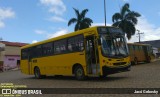 Ônibus Particulares 1902 na cidade de Paripiranga, Bahia, Brasil, por Jacó Gebosky. Número da foto: #13241393.