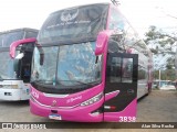 A Gladiadora Turismo 3838 na cidade de Cachoeira Paulista, São Paulo, Brasil, por Alan Silva Rocha. Número da foto: #:id.