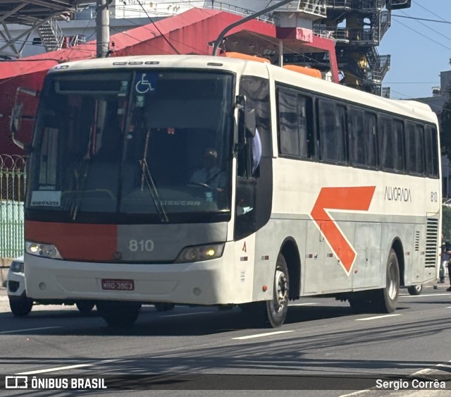 Viação Alvorada 810 na cidade de Vitória, Espírito Santo, Brasil, por Sergio Corrêa. Número da foto: #13244143.