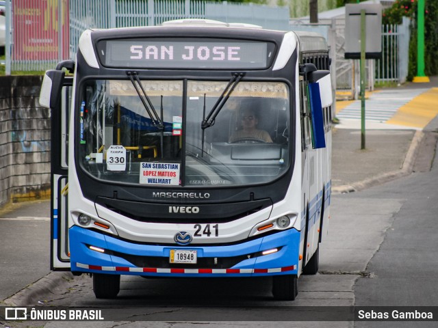 Conatra - Corporacion Nacional de Transporte 241 na cidade de San Sebastián, San José, San José, Costa Rica, por Sebas Gamboa. Número da foto: #13245699.
