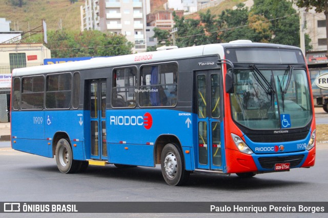Viação Riodoce 11909 na cidade de Caratinga, Minas Gerais, Brasil, por Paulo Henrique Pereira Borges. Número da foto: #13246095.
