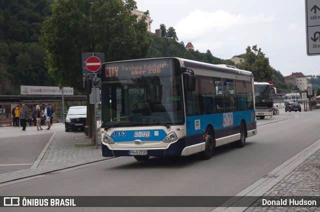 Stadtwerke Passau 39 na cidade de Passau, Bavaria, Alemanha, por Donald Hudson. Número da foto: #13245688.