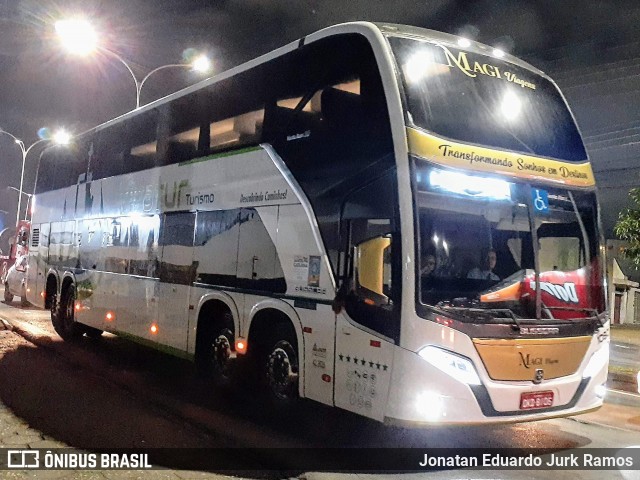 Vivatur Turismo 1090 na cidade de Itajaí, Santa Catarina, Brasil, por Jonatan Eduardo Jurk Ramos. Número da foto: #13247258.