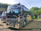 Motorhomes FRO2H22 na cidade de Barueri, São Paulo, Brasil, por Vanderci Valentim. Número da foto: #13244937.