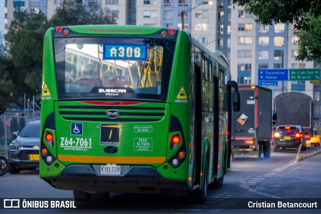 Mueve Fontibón Z64-7061 na cidade de Bogotá, Colômbia, por Cristian Betancourt. Número da foto: #13247943.
