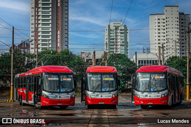 Himalaia Transportes > Ambiental Transportes Urbanos 4 1548 na cidade de São Paulo, São Paulo, Brasil, por Lucas Mendes. Número da foto: #13248597.