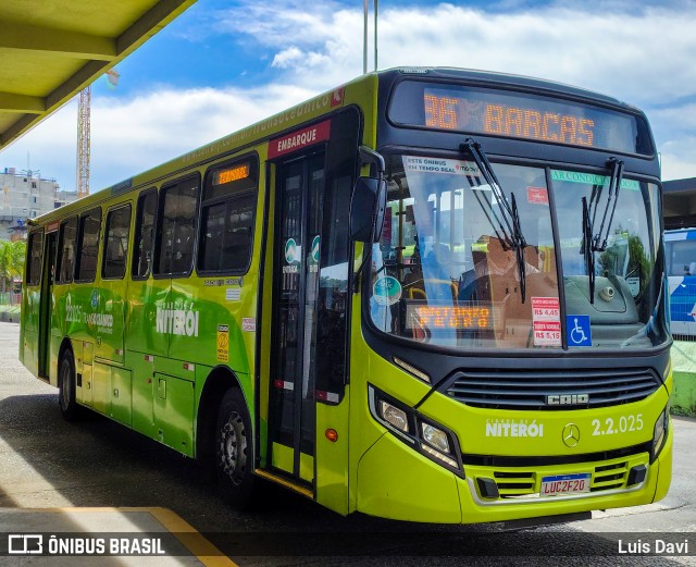 Santo Antônio Transportes Niterói 2.2.025 na cidade de Niterói, Rio de Janeiro, Brasil, por Luis Davi. Número da foto: #13247856.