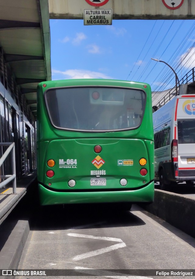 Integra MI-064 na cidade de Pereira, Risaralda, Colômbia, por Felipe Rodriguez. Número da foto: #13247667.