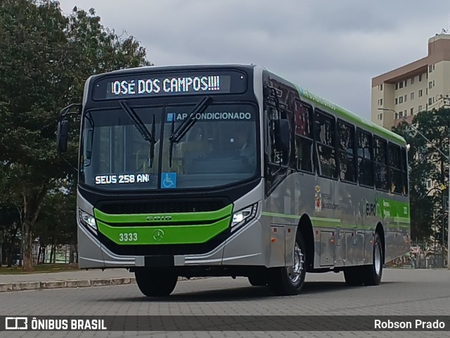 Expresso Maringá São José dos Campos 3333 na cidade de São José dos Campos, São Paulo, Brasil, por Robson Prado. Número da foto: #13249781.
