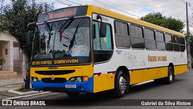 Ônibus do Kaká 0C14 na cidade de Porto Alegre, Rio Grande do Sul, Brasil, por Gabriel da Silva Ristow. Número da foto: #13247975.