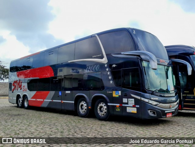 Style Bus 12000 na cidade de Hortolândia, São Paulo, Brasil, por José Eduardo Garcia Pontual. Número da foto: #13249269.