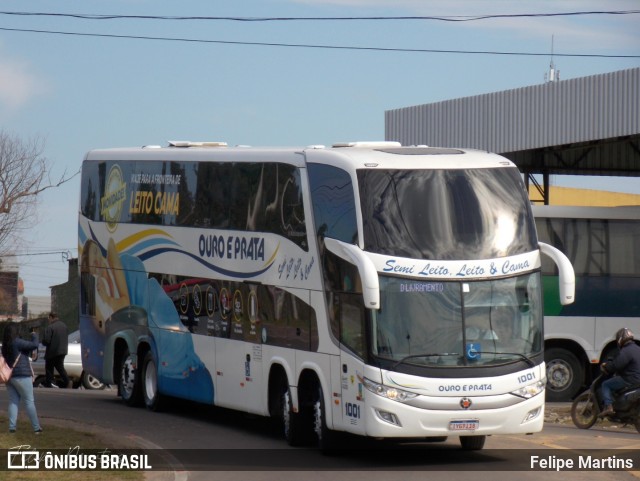 Viação Ouro e Prata 1001 na cidade de Santana do Livramento, Rio Grande do Sul, Brasil, por Felipe Martins. Número da foto: #13251235.