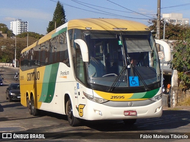 Empresa Gontijo de Transportes 21595 na cidade de Três Corações, Minas Gerais, Brasil, por Fábio Mateus Tibúrcio. Número da foto: #13251486.