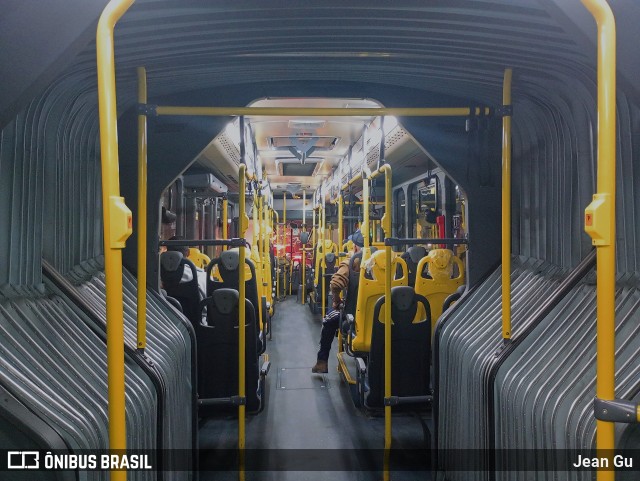City Transporte Urbano Intermodal - Guarujá 240 na cidade de Guarujá, São Paulo, Brasil, por Jean Gu. Número da foto: #13251015.