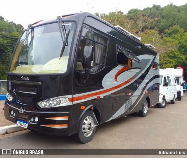 Motorhomes 0050 na cidade de São Caetano do Sul, São Paulo, Brasil, por Adriano Luis. Número da foto: #13252023.