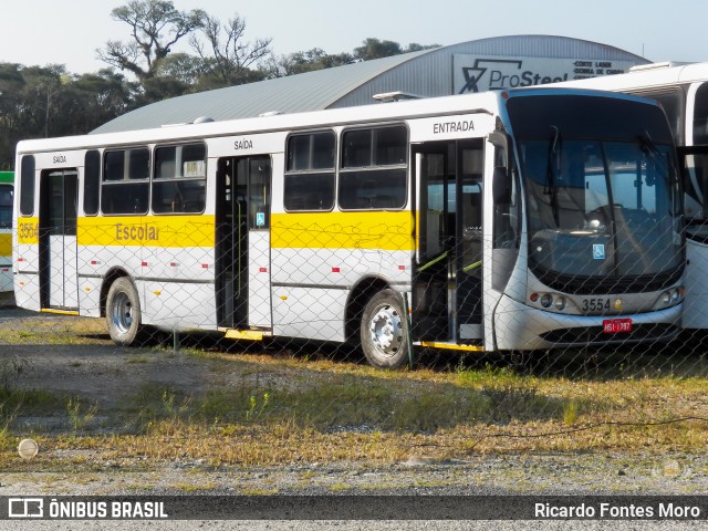 Escolares 3554 na cidade de Campo Largo, Paraná, Brasil, por Ricardo Fontes Moro. Número da foto: #13252320.