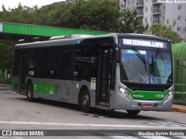 Viação Santa Brígida 1 1720 na cidade de São Paulo, São Paulo, Brasil, por Weslley Kelvin Batista. Número da foto: #13250980.