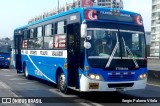 ETSIBOSA - Empresa de Transportes Simon Bolívar 30 na cidade de Santiago de Surco, Lima, Lima Metropolitana, Peru, por Sergio Palomo Vilela. Número da foto: #13250913.
