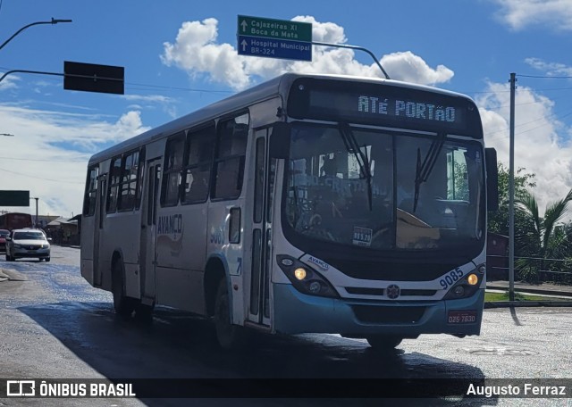 Avanço Transportes 9085 na cidade de Salvador, Bahia, Brasil, por Augusto Ferraz. Número da foto: #13254043.