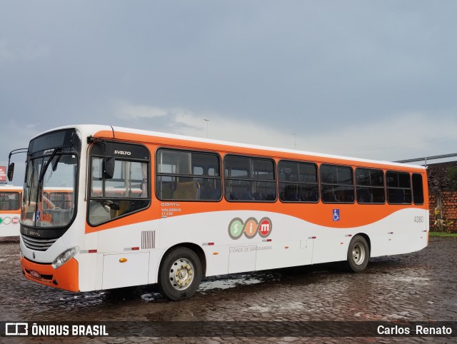 Expresso Medianeira 4380 na cidade de Santa Maria, Rio Grande do Sul, Brasil, por Carlos  Renato. Número da foto: #13253570.