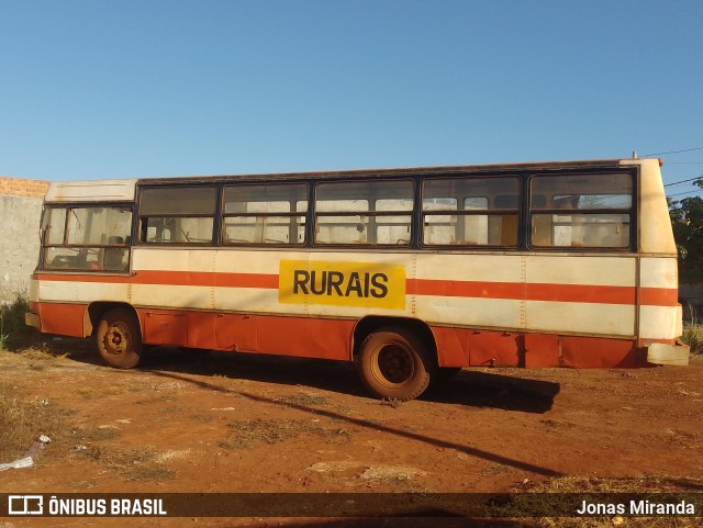 Ônibus Particulares RURAIS na cidade de Dumont, São Paulo, Brasil, por Jonas Miranda. Número da foto: #13253731.