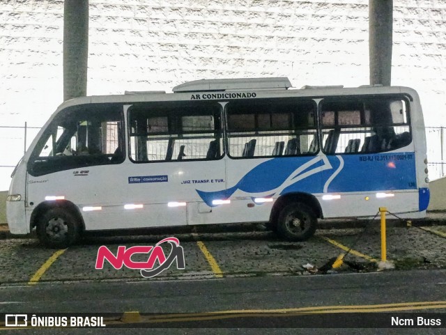 Ônibus Particulares 130 na cidade de Rio de Janeiro, Rio de Janeiro, Brasil, por Ncm Buss. Número da foto: #13254036.