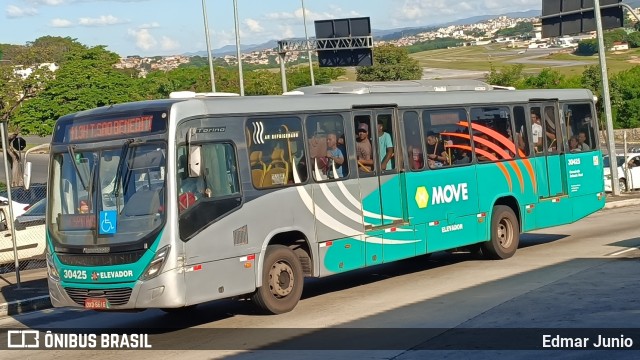 Expresso Luziense > Territorial Com. Part. e Empreendimentos 30425 na cidade de Belo Horizonte, Minas Gerais, Brasil, por Edmar Junio. Número da foto: #13255595.