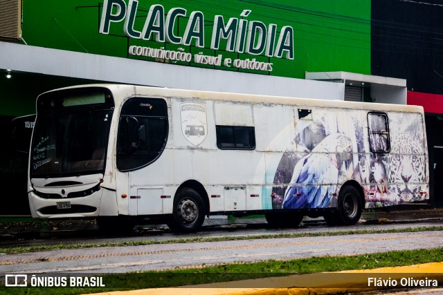 Motorhomes 4780 na cidade de Toledo, Paraná, Brasil, por Flávio Oliveira. Número da foto: #13256076.