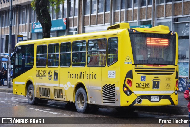 Organización SUMA S.A.S Z80-7395 na cidade de Bogotá, Colômbia, por Franz Hecher. Número da foto: #13256126.