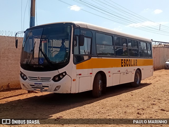 Escolares 2 6105 na cidade de Campo Grande, Mato Grosso do Sul, Brasil, por PAULO MARINHO. Número da foto: #13253436.
