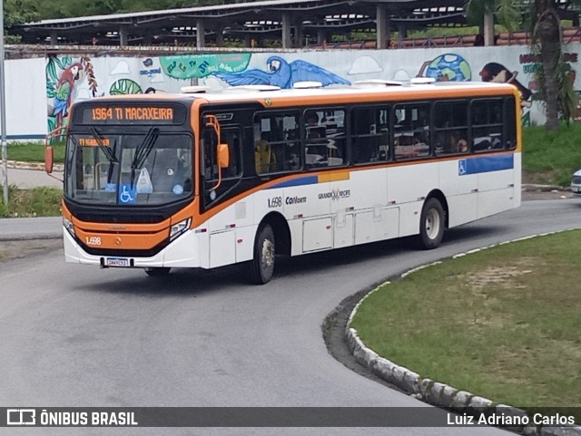 Itamaracá Transportes 1.698 na cidade de Recife, Pernambuco, Brasil, por Luiz Adriano Carlos. Número da foto: #13253464.
