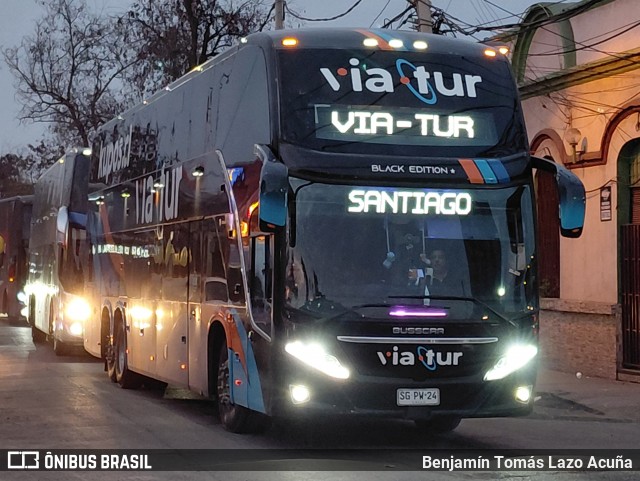 Via-Tur 97 na cidade de Estación Central, Santiago, Metropolitana de Santiago, Chile, por Benjamín Tomás Lazo Acuña. Número da foto: #13254939.
