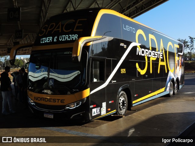 Expresso Nordeste 5975 na cidade de Brasília, Distrito Federal, Brasil, por Igor Policarpo. Número da foto: #13255965.
