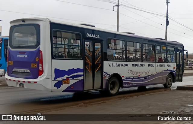 ETRASCPSA 417 na cidade de Villa El Salvador, Lima, Lima Metropolitana, Peru, por Fabricio Cortez. Número da foto: #13254243.