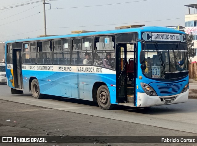 E.T. Edilberto Ramos S.A.C. 25 na cidade de Villa El Salvador, Lima, Lima Metropolitana, Peru, por Fabricio Cortez. Número da foto: #13254253.