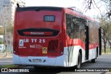 Buses Omega LBTT25 na cidade de Las Condes, Santiago, Metropolitana de Santiago, Chile, por Benjamín Tomás Lazo Acuña. Número da foto: #13253087.