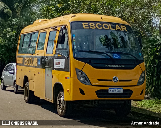 Escolares 5C81 na cidade de Itabuna, Bahia, Brasil, por Arthur Andrade. Número da foto: #13256843.