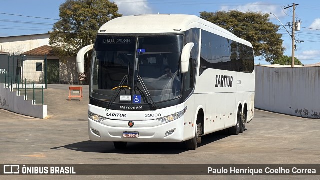 Saritur - Santa Rita Transporte Urbano e Rodoviário 33000 na cidade de Capelinha, Minas Gerais, Brasil, por Paulo Henrique Coelho Correa. Número da foto: #13256614.