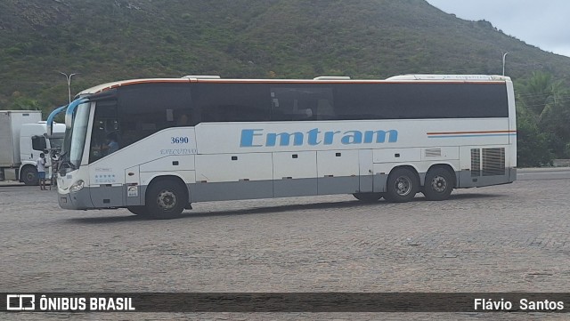 Emtram 3690 na cidade de Milagres, Bahia, Brasil, por Flávio  Santos. Número da foto: #13256939.