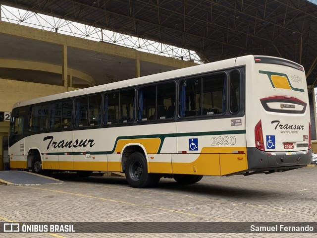 Transur - Transporte Rodoviário Mansur 2390 na cidade de Santos Dumont, Minas Gerais, Brasil, por Samuel Fernando. Número da foto: #13257075.