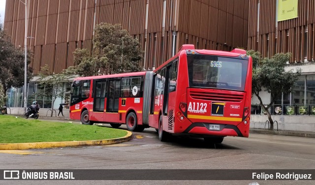SI-18 S.A.S. A1122 na cidade de Bogotá, Colômbia, por Felipe Rodriguez. Número da foto: #13256771.