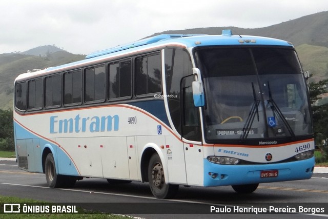 Emtram 4690 na cidade de Barra do Piraí, Rio de Janeiro, Brasil, por Paulo Henrique Pereira Borges. Número da foto: #13257989.