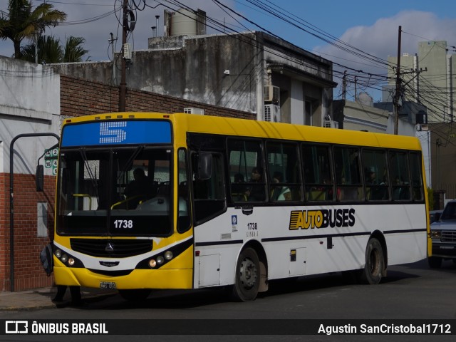 Autobuses Santa Fe 1738 na cidade de Santa Fe, La Capital, Santa Fe, Argentina, por Agustin SanCristobal1712. Número da foto: #13257513.