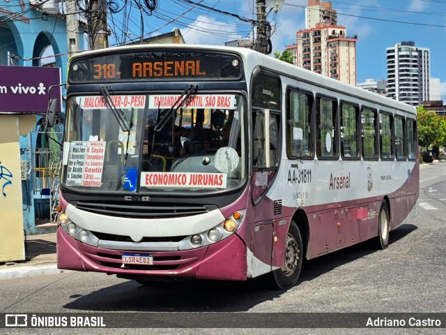 Transportadora Arsenal AA-31811 na cidade de Belém, Pará, Brasil, por Adriano Castro. Número da foto: #13258533.