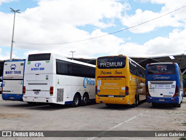 Prisma Tour 3700 na cidade de Juazeiro do Norte, Ceará, Brasil, por Lucas Gabriel. Número da foto: #13260557.