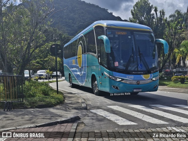 Doce Rio Fretamento e Turismo RJ 511.006 na cidade de Petrópolis, Rio de Janeiro, Brasil, por Zé Ricardo Reis. Número da foto: #13259649.