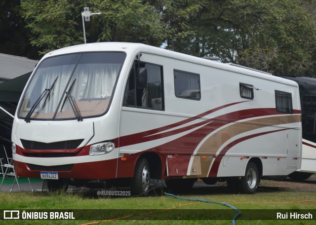 Motorhomes 4942 na cidade de Santa Cruz do Sul, Rio Grande do Sul, Brasil, por Rui Hirsch. Número da foto: #13259976.