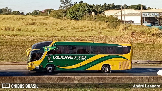 Vidoretto Turismo 040 na cidade de Limeira, São Paulo, Brasil, por André Leandro. Número da foto: #13258930.